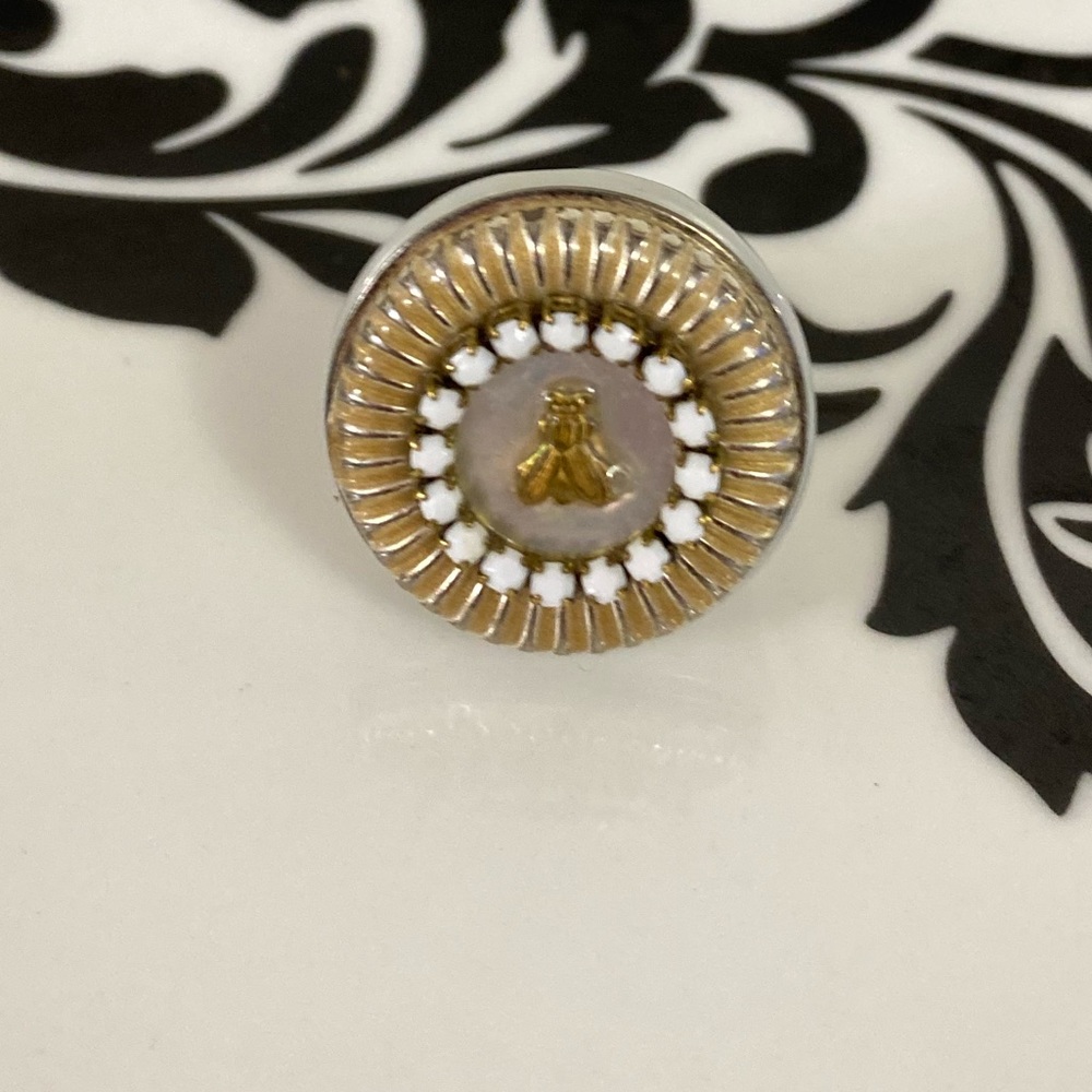 Unique Statement Fashion Bee Ring - image 8